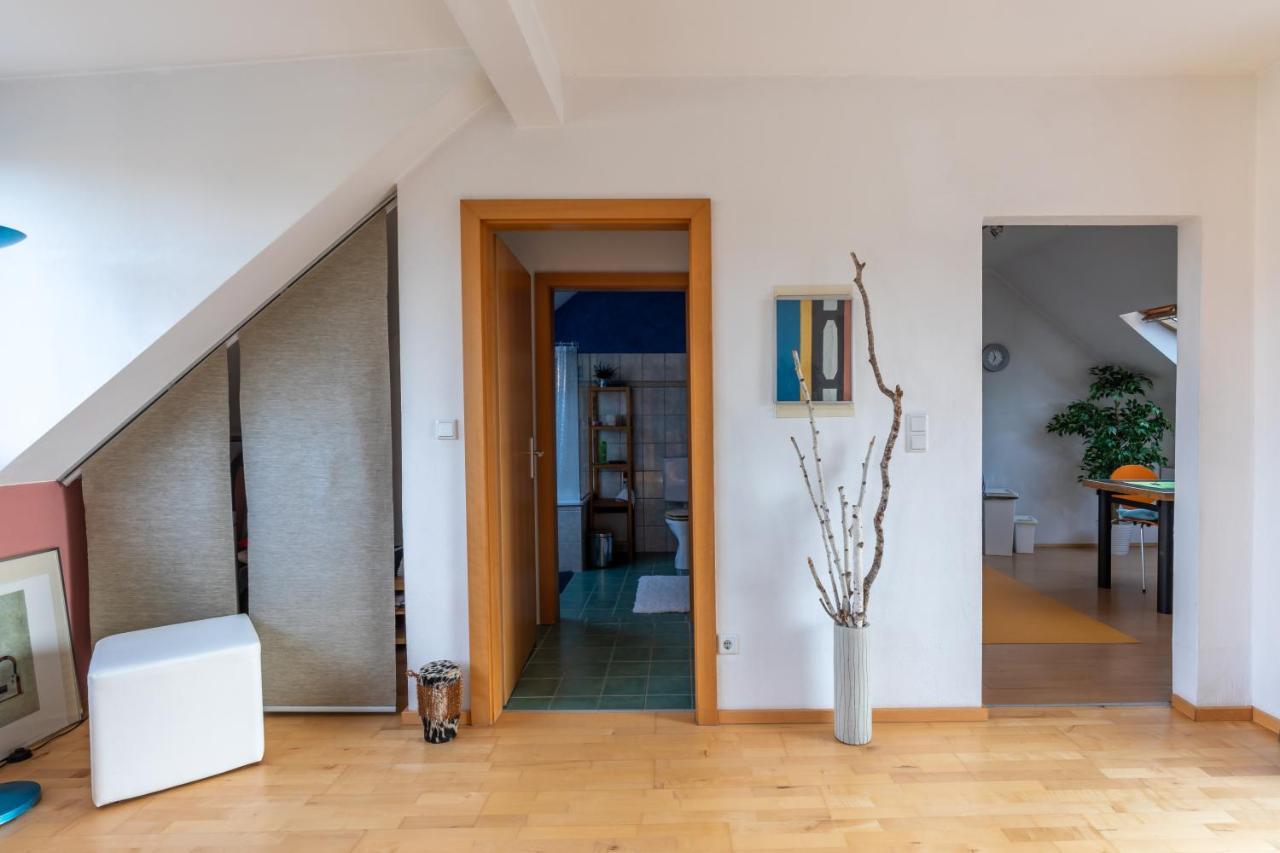 Andreas' Dachwohnung Mit Terrasse *